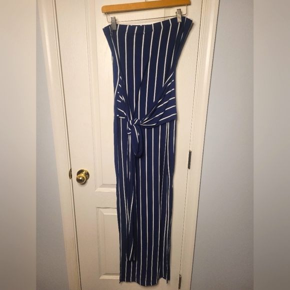 Never Worn Navy Striped Strapless Dress. Size L - Picture 1 of 3